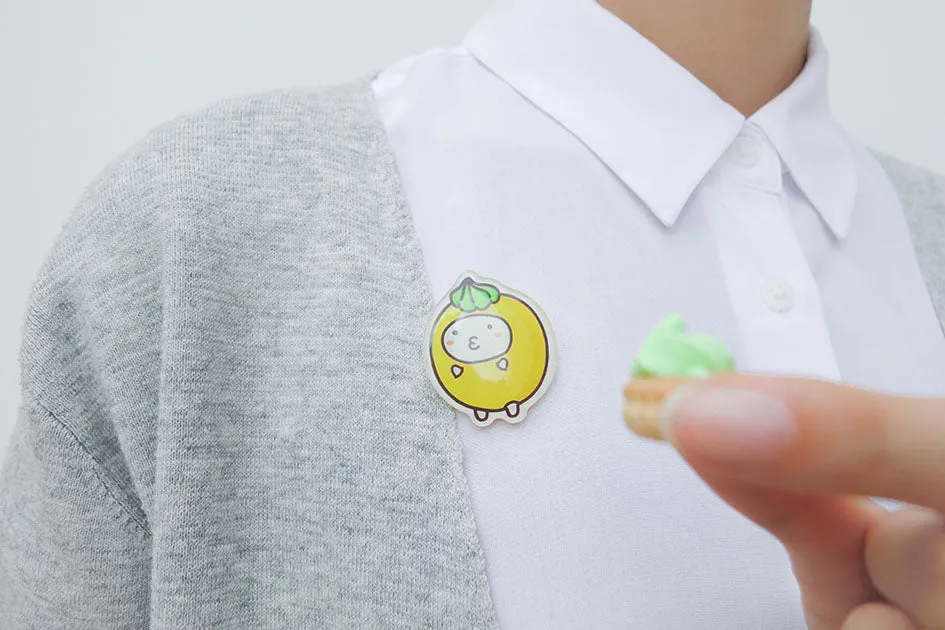 Fancy Gem Fishbo Pin
