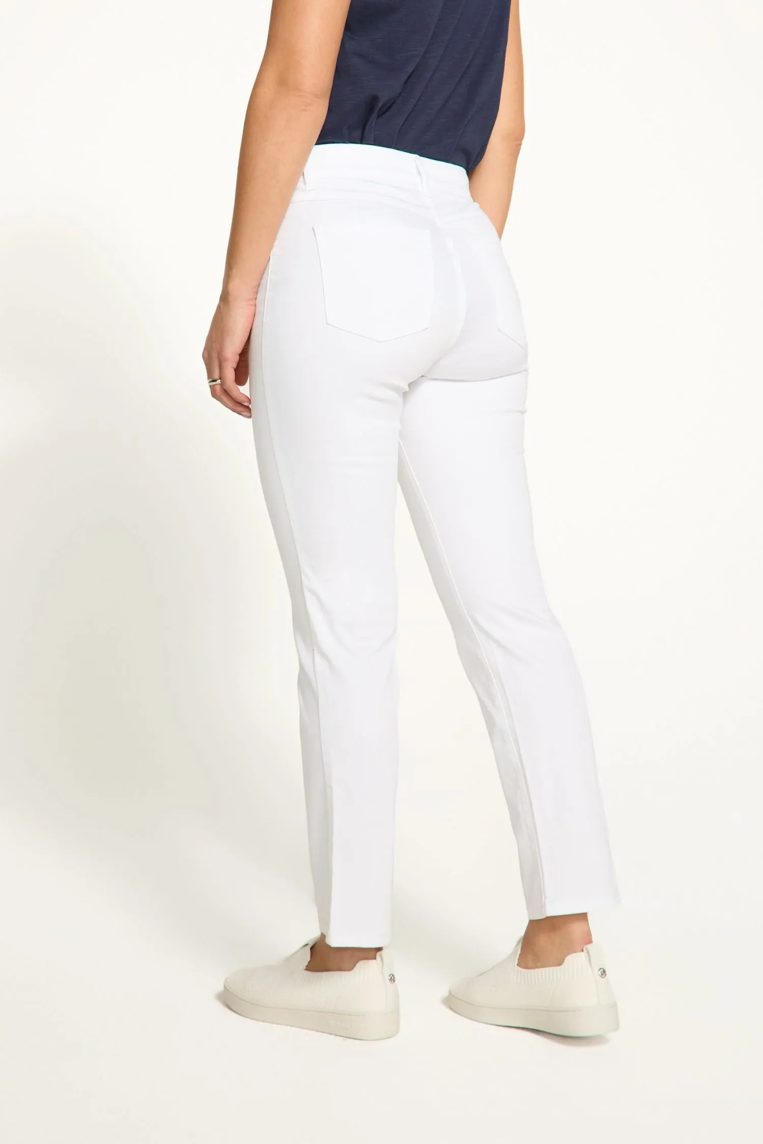 FDJ Euro Twill Christina Straight Ankle Jeans - Style 5177511