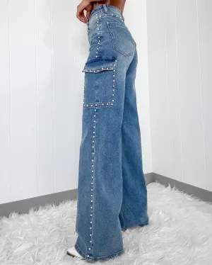 Gemma Pearl Detailed Cargo Jeans - Medium Wash