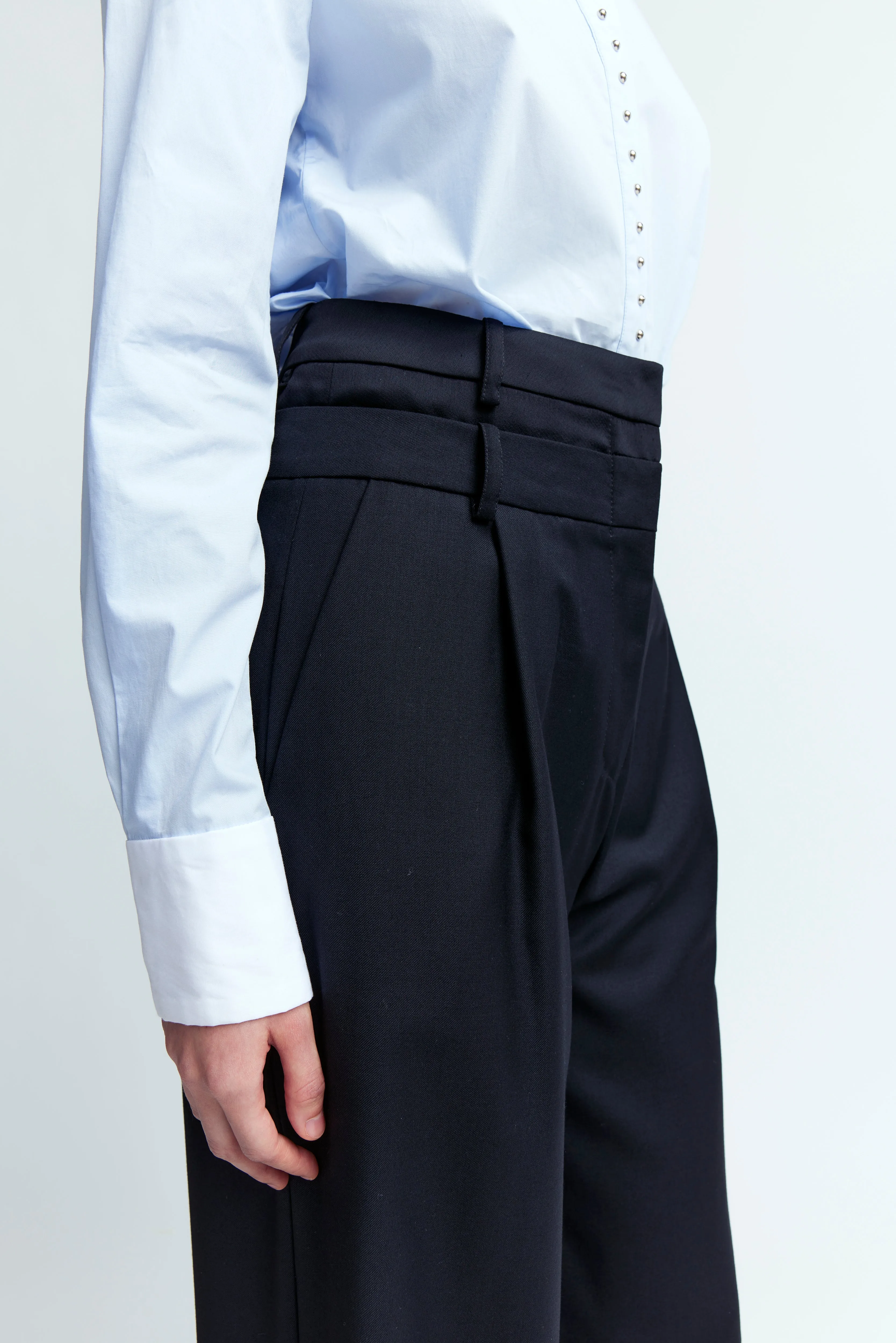 Ivlia Trouser in Tailoring
