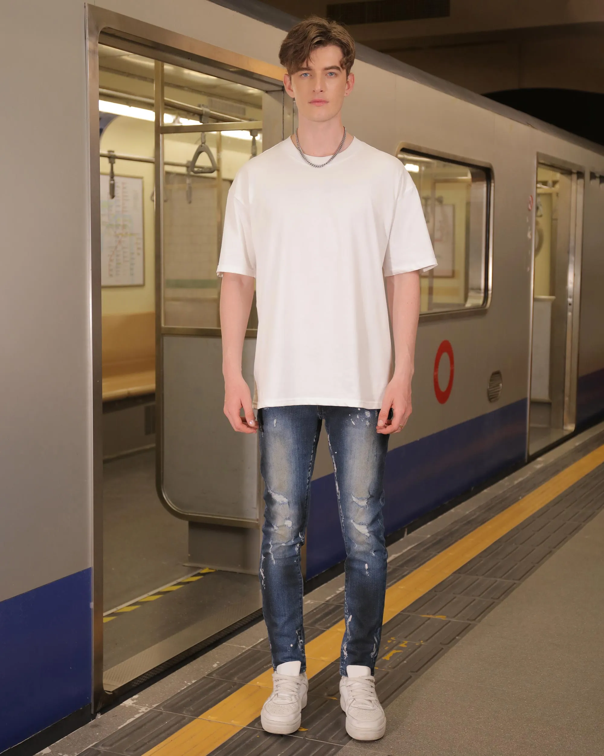 Slim Fit Jeans in Unique Blue Wash