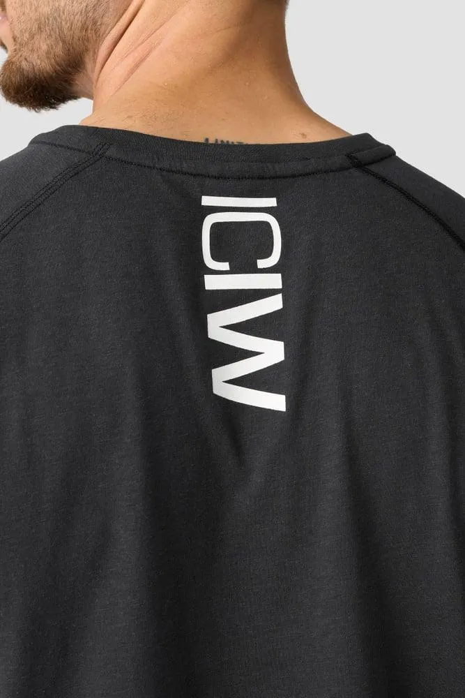 Tri-blend Clean Tee